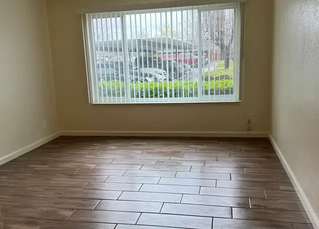 Property at 645 Queens Ave, Yuba City, CA, 95991, 2 beds, 1 bath, [object Object]