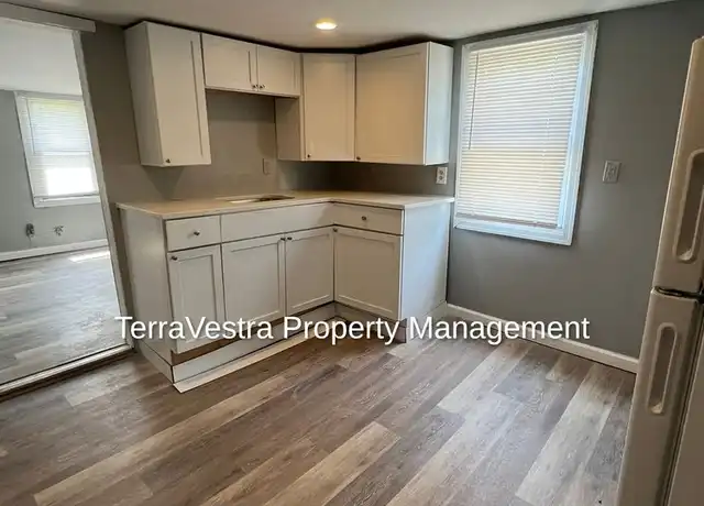 Property at 608 S 2nd St, Millville, NJ, 08332, 3 beds, 1 bath, [object Object]
