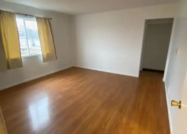 Property at 603 S 7th Ave, Marshalltown, IA, 50158, 2 beds, 1 bath, [object Object]