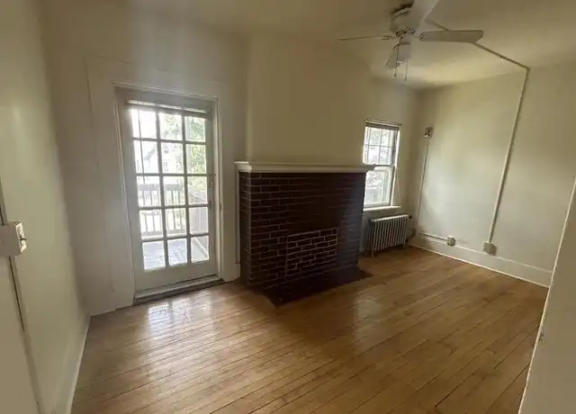 Property at 240 W Lakelawn Pl Unit 6, Madison, WI, 53703, 1 bed, 1 bath, [object Object]