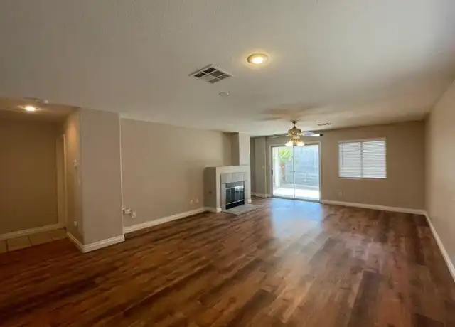 Property at 5925 Kenmore St Unit B4, North Las Vegas, NV, 89031, 3 beds, 2 baths, [object Object]