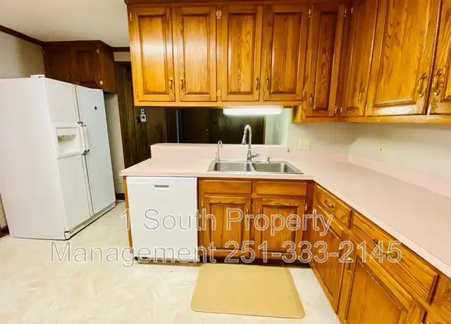 Property at 4663 Rosewood Dr, Mobile, AL, 36608, 4 beds, 2 baths, [object Object]