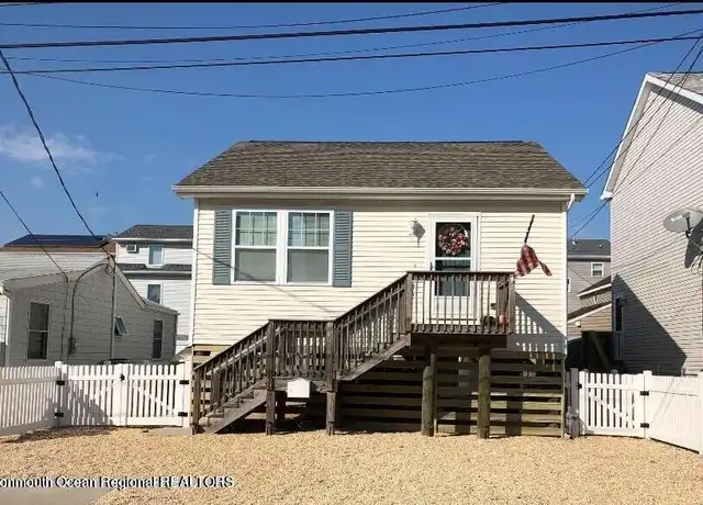 Property at 428 Harding Ave, Seaside Heights, NJ, 08751, 2 beds, 1 bath, [object Object]