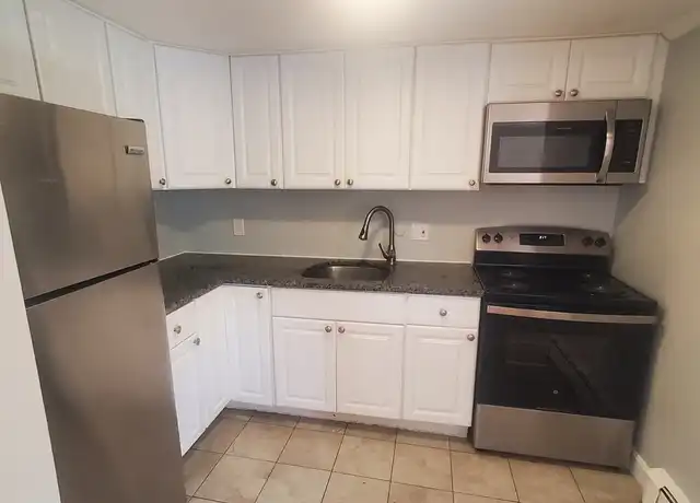 Property at 40 Bigelow St Unit A, Quincy, MA, 02169, 1 bed, 1 bath, [object Object]