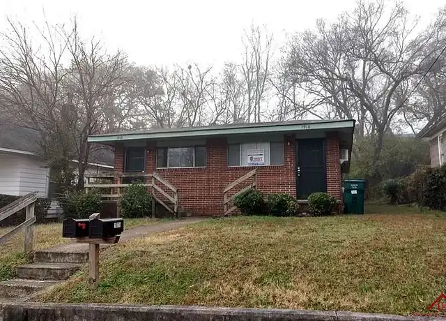Property at 1918 Ivy St, Chattanooga, TN, 37404, 2 beds, 1 bath, [object Object]