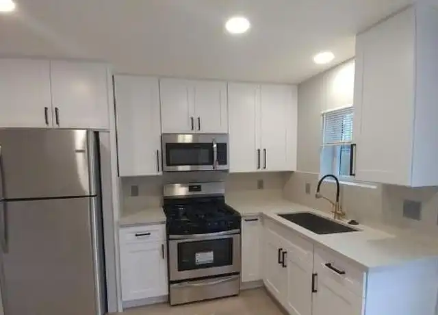 Property at 4450 Newton Ave, San Diego, CA, 92113, 1 bed, 1 bath, [object Object]