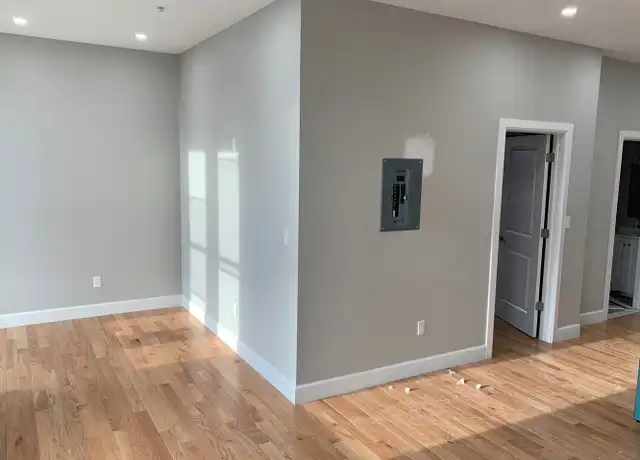 Property at 525 Clinton Ave, Albany, NY, 12206, 1 bed, 1 bath, [object Object]