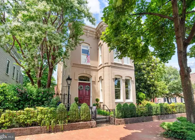 Property at 401 6th St SE, Washington, DC, 20003, 3 beds, 2.5 baths, [object Object]