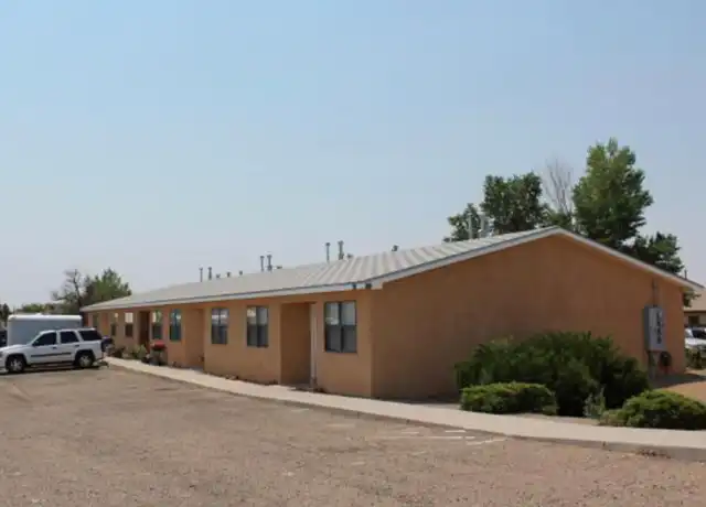 Property at 533 Vancouver Rd SE, Rio Rancho, NM, 87124, 2 beds, 1 bath, [object Object]