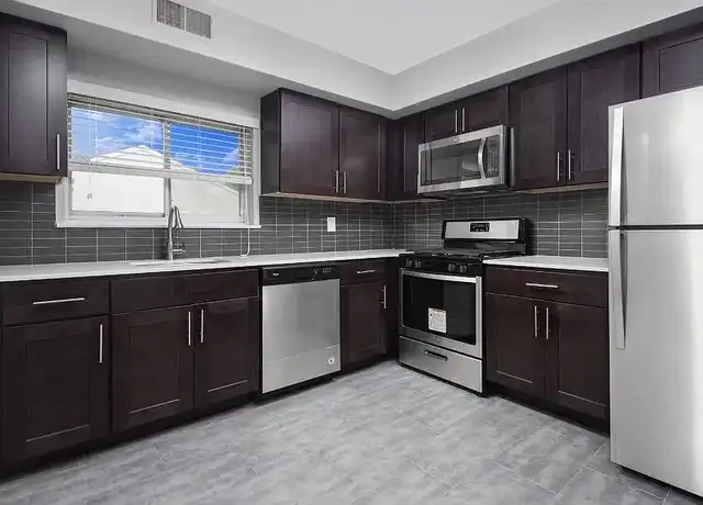 Property at Liberty Crossing Apartments - 3101 Woodhaven Rd, Philadelphia, PA, 19154, 2 beds, 1 bath, [object Object]