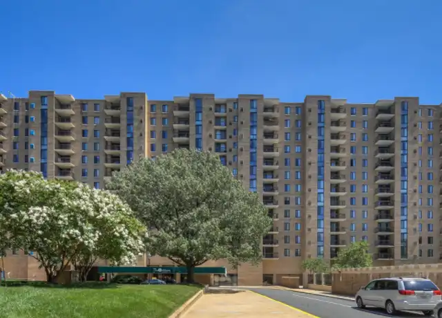 Property at 4500 S Four Mile Run Dr #812, Arlington, VA, 22204, 2 beds, 2 baths, [object Object]