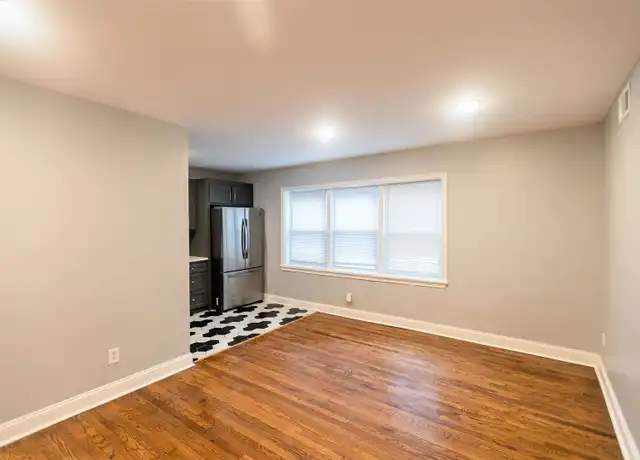 Property at 3457 Holmes St Unit 108, Kansas City, MO, 64109, 1 bed, 1 bath, [object Object]