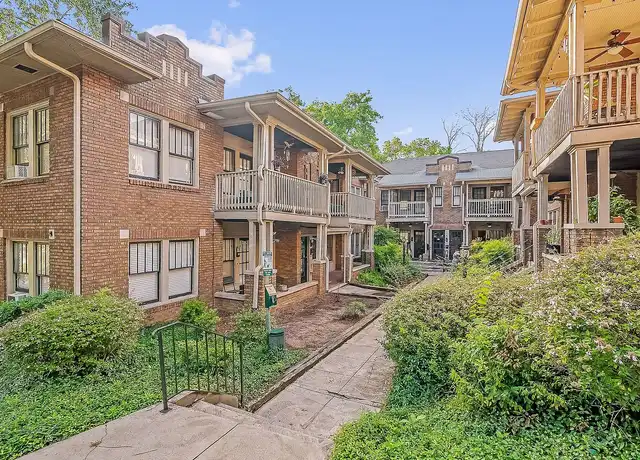 Property at Highland Court II Apartments - 2830 10th Ct S, Birmingham, AL, 35205, 2 beds, 1 bath, [object Object]