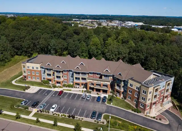 Property at 4932 Bullis Farm Rd #113, Eau Claire, WI, 54701, 2 beds, 2 baths, [object Object]