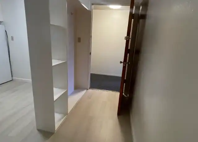 Property at 303 Lee St Unit 102, Oakland, CA, 94610, 1 bed, 1 bath, [object Object]