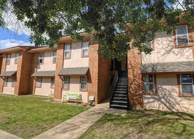 Property at 1100 Austin St Unit 102, Sanger, TX, 76266, 2 beds, 1 bath, [object Object]