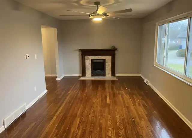 Property at 1315 Seymour Ave, Columbus, OH, 43206, 4 beds, 2 baths, [object Object]