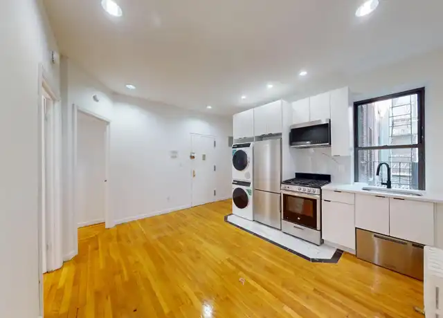 Property at 104 2nd Ave Unit 3, New York, NY, 10003, 3 beds, 1 bath, [object Object]