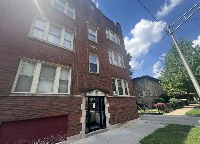 Property at 2049 E 68th St Unit 1E, Chicago, IL, 60649, 2 beds, 1 bath, [object Object]