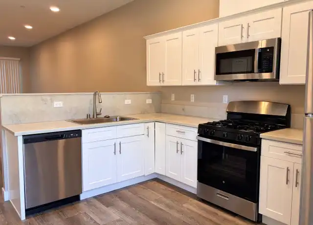 Property at 1316 E Grand Ave, Escondido, CA, 92027, 2 beds, 2 baths, [object Object]