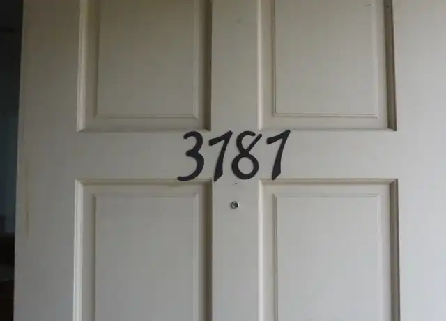 Property at 3787 Telegraph Rd Unit 3787, Ventura, CA, 93003, 2 beds, 2 baths, [object Object]