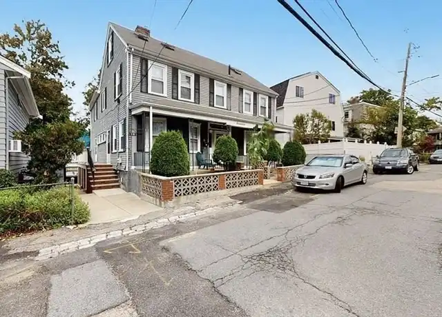 Property at 17 Mount Vernon St Unit 17, Brighton, MA, 02135, 5 beds, 2 baths, [object Object]