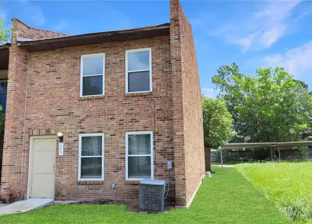 Property at 2663 Toulon Dr, Baton Rouge, LA, 70816, 2 beds, 1.5 baths, [object Object]