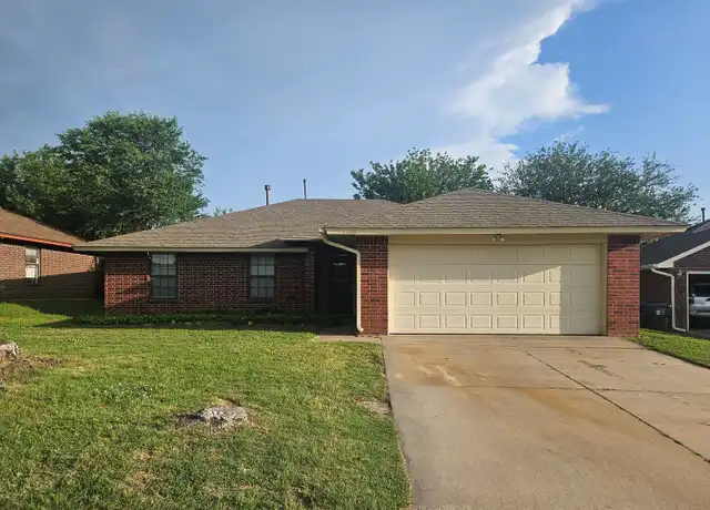 Property at 1208 Teakwood Dr, Norman, OK, 73071, 3 beds, 2 baths, [object Object]