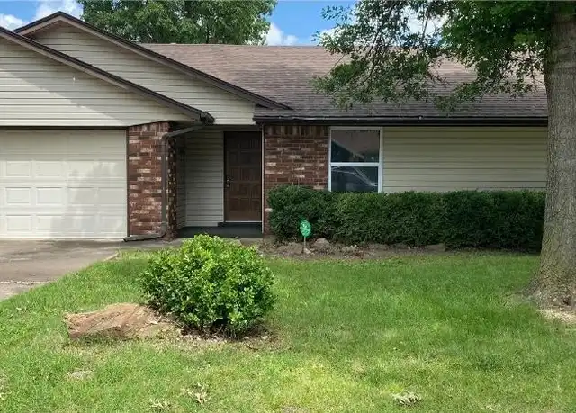 Property at 8811 N 120th East Ave, Owasso, OK, 74055, 3 beds, 2 baths, [object Object]