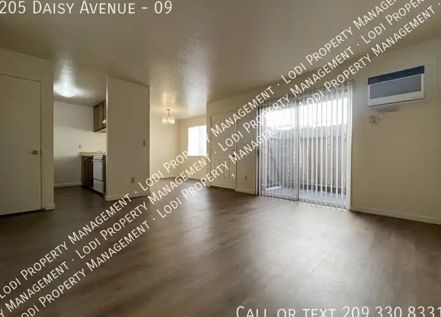 Property at 205 Daisy Ave Unit 09, Lodi, CA, 95240, 2 beds, 1 bath, [object Object]