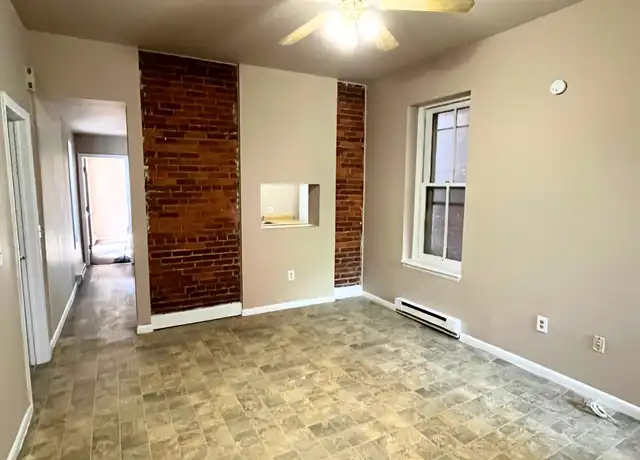 Property at 344 N Ninth St Unit 4, Allentown, PA, 18102, 2 beds, 1 bath, [object Object]