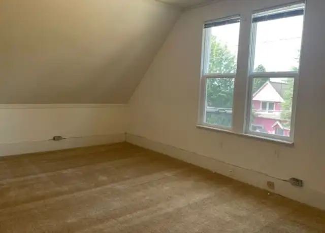 Property at 2141 N 61st St Unit 3-A, Seattle, WA, 98103, 1 bed, 3 baths, [object Object]