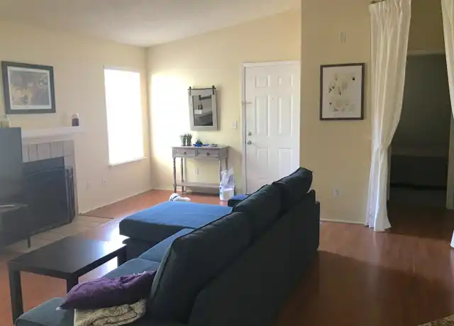 Property at 2550 N Alafaya Trl #12204, Orlando, FL, 32826, 2 beds, 2 baths, [object Object]