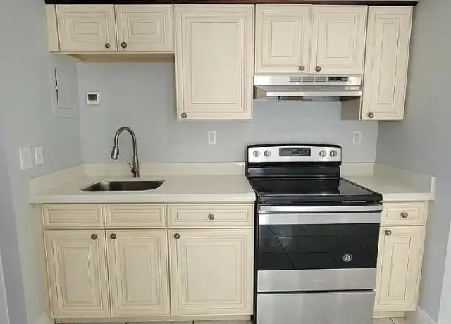 Property at 3261 Jackson Blvd, Fort Lauderdale, FL, 33312, 1 bed, 1 bath, [object Object]