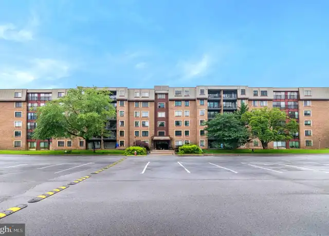 Property at 2817 Jermantown Rd #101, Oakton, VA, 22124, 2 beds, 2 baths, [object Object]