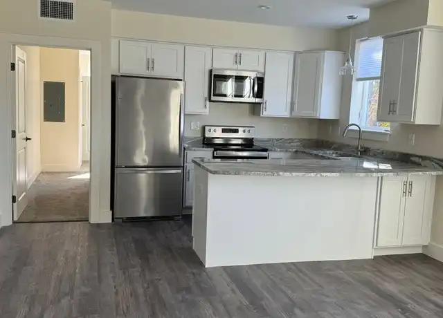 Property at 8 Main St, Berwick, ME, 03901, 1 bed, 1 bath, [object Object]