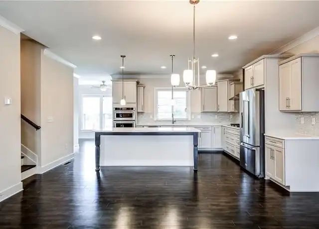 Property at 827 Stone Ridge Ln, Atlanta, GA, 30324, 4 beds, 3.5 baths, [object Object]