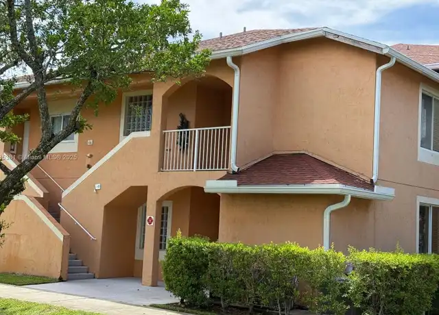 Property at 6976 SW 39th St Unit G203, Davie, FL, 33314, 2 beds, 2 baths, [object Object]
