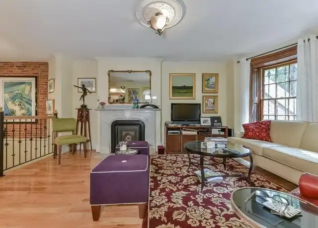 Property at 125 Pembroke St Unit B, Boston, MA, 02118, 2 beds, 2.5 baths, [object Object]