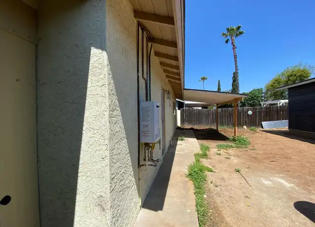 Property at 634 Aster St, Escondido, CA, 92027, 3 beds, 1 bath, [object Object]