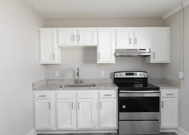 Property at 5013 Georgia Rd Unit 3, Birmingham, AL, 35212, 1 bed, 1 bath, [object Object]