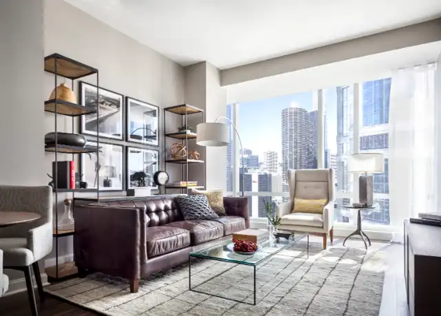 Property at 102 W Wacker Dr, Chicago, IL, 60601, 1 bed, 1 bath, [object Object]