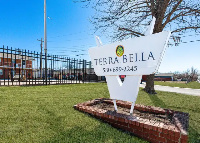 Property at 1911 NW Floyd Ave Unit A, Lawton, OK, 73507, 1 bed, 1 bath, [object Object]