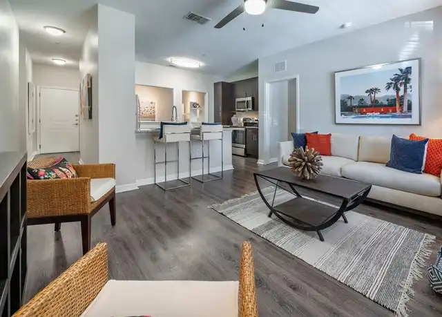 Property at 5150 Net Dr Unit 2, Tampa, FL, 33634, 1 bed, 1 bath, [object Object]