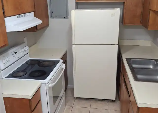 Property at 5221 Nevin Rd, Charlotte, NC, 28269, 1 bed, 1 bath, [object Object]