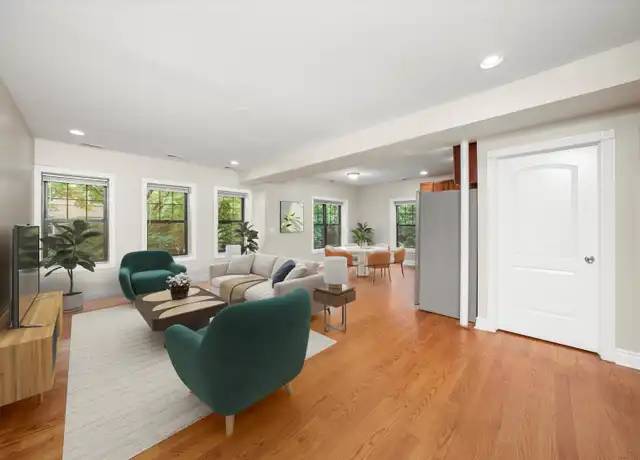 Property at 6300 N Rockwell St Unit B2, Chicago, IL, 60659, 3 beds, 2 baths, [object Object]