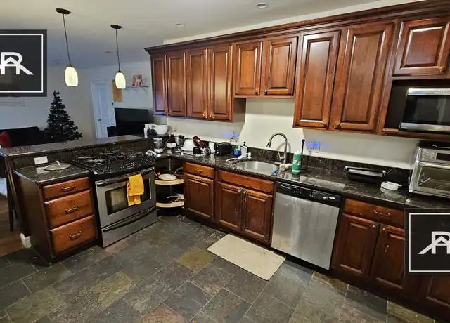 Property at 43 Greycliff Rd Unit 1A, Boston, MA, 02135, 6 beds, 2.5 baths, [object Object]