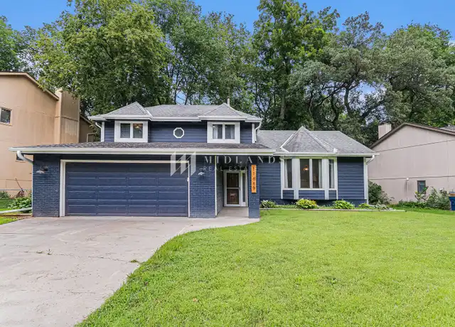 Property at 11669 Trumble Loup W, Bellevue, NE, 68123, 3 beds, 3.5 baths, [object Object]