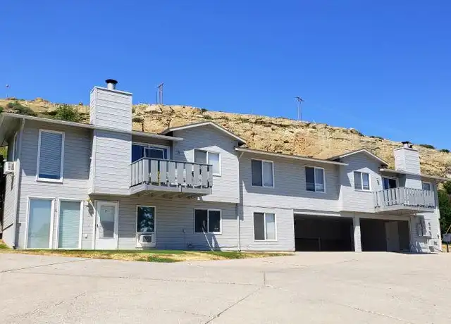Property at 1686 Vuecrest Dr, Billings, MT, 59101, 2 beds, 1 bath, [object Object]