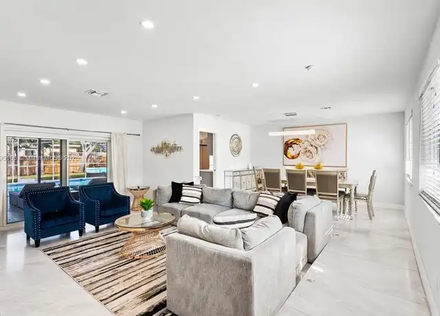 Property at 3719 W Park Rd, Hollywood, FL, 33021, 3 beds, 2 baths, [object Object]